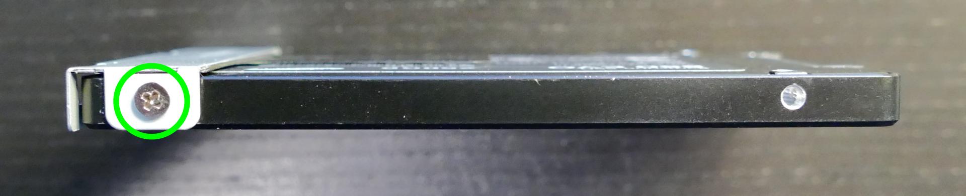 2.5" drive side screw