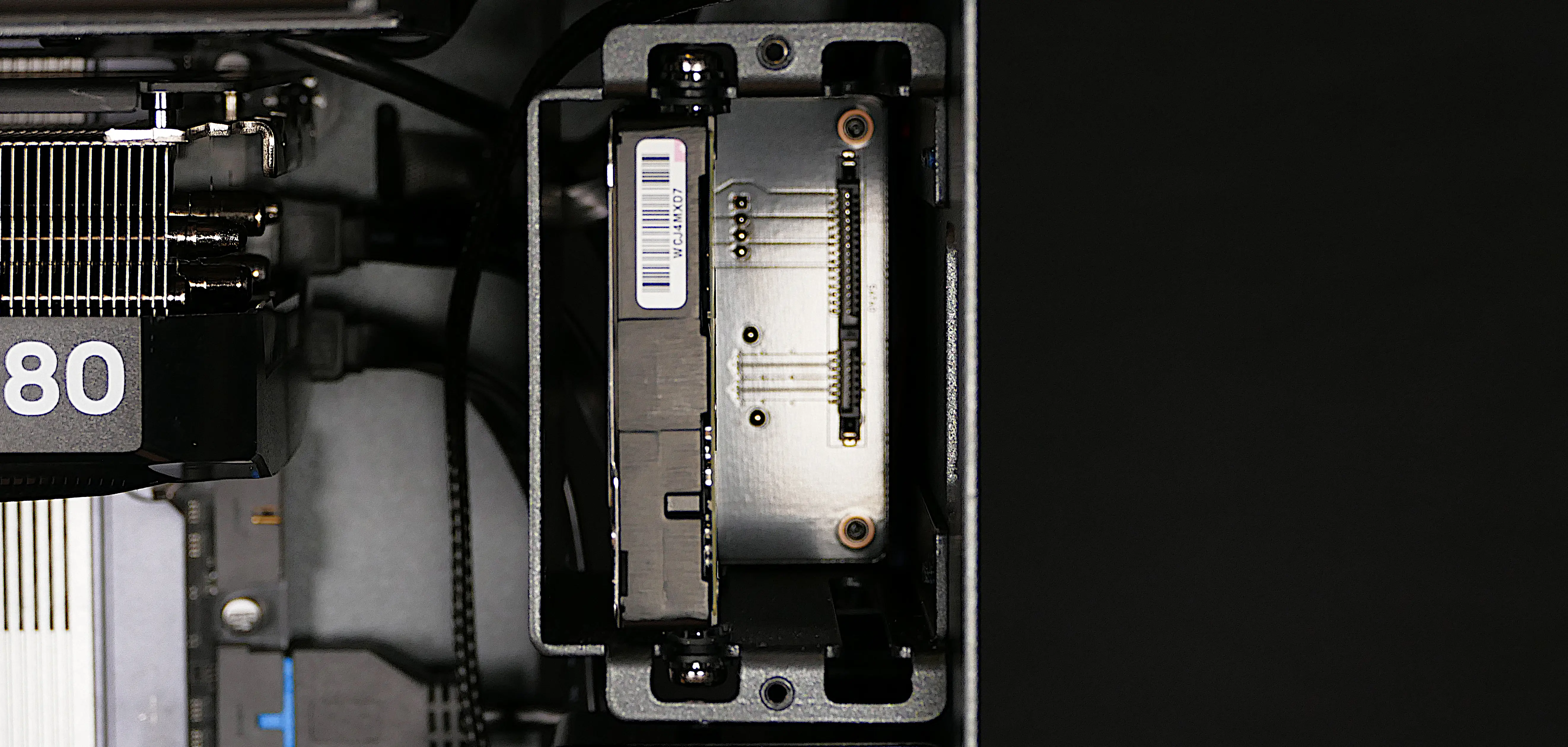 Installed 2.5" drive