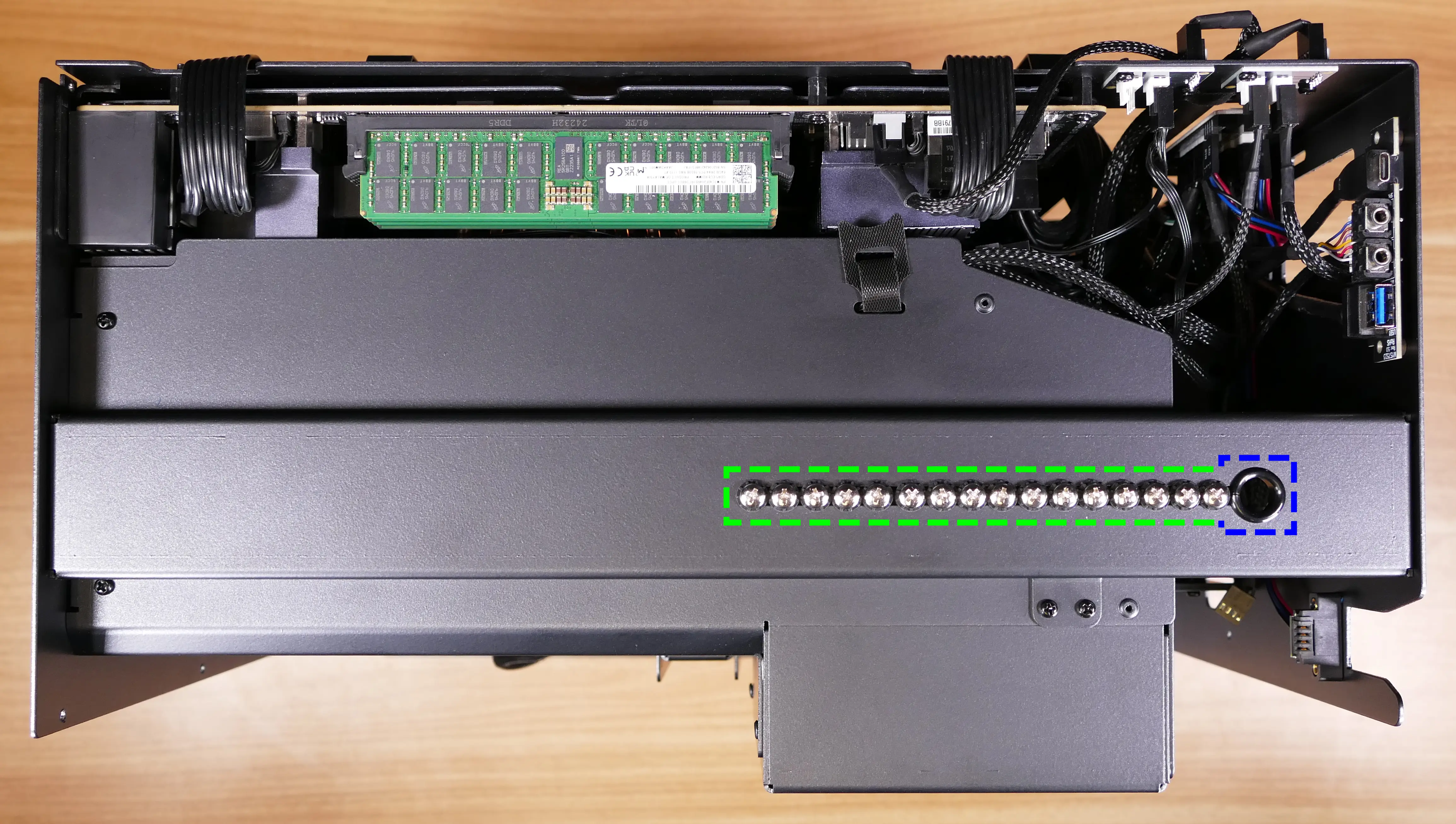 2.5" drive screws