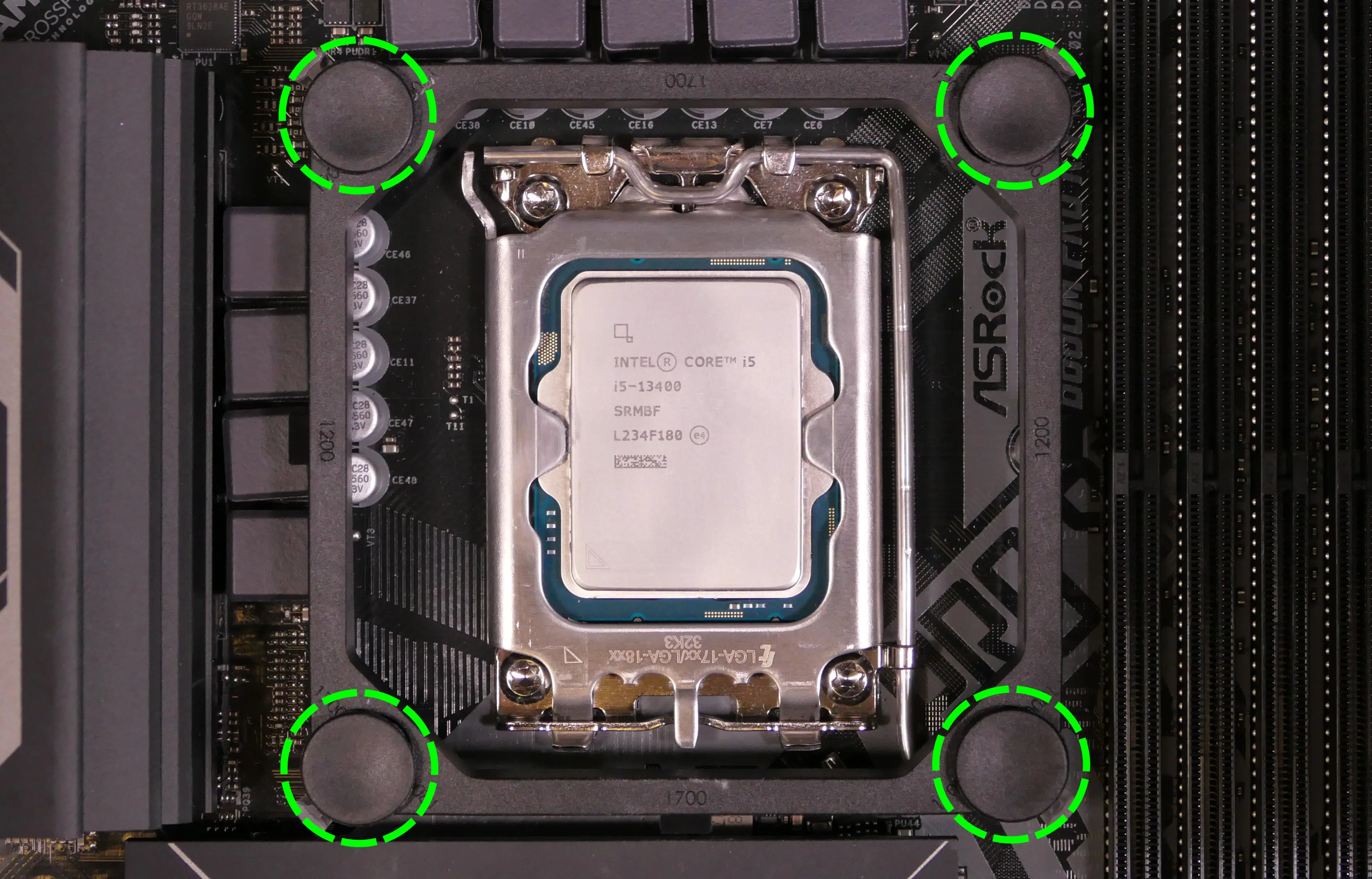 CPU cooler mounting bracket